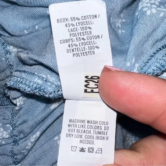 ❌SOLD❌ aerie Rock N Ruffle Mini Skirt, Size L - Picture 8 of 9